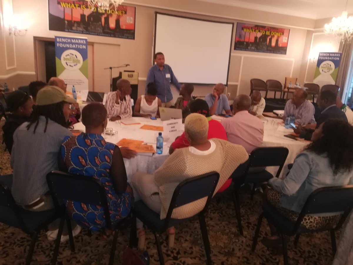 benchmarks16's tweet image. Breakaway groups
- Key principles informing ways to build a radical transion. To present 3 principles per group

*Community and Labour
*Business and Government
*Civil society
*Academia

#MiningAndClimateCatastrophe