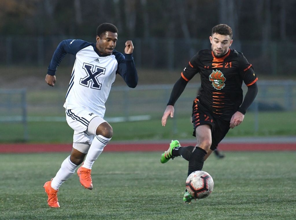 Capers and StFX go head to head. cbutimes.wordpress.com/2019/10/22/cap…