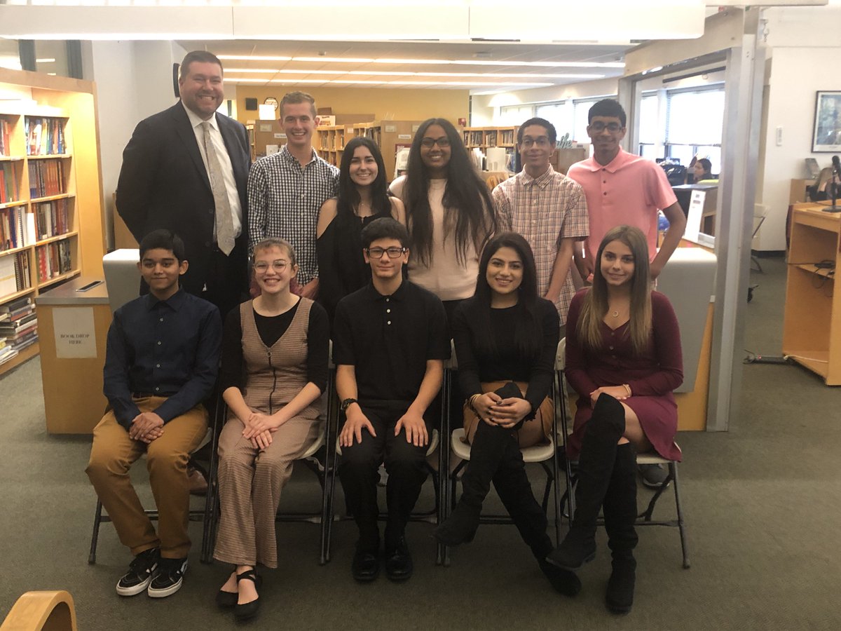 DPHS_Falcons's tweet photo. Congratulations to the Deer Park High School Top Ten students for the Class of 2020! https://t.co/A14GMpdiOA