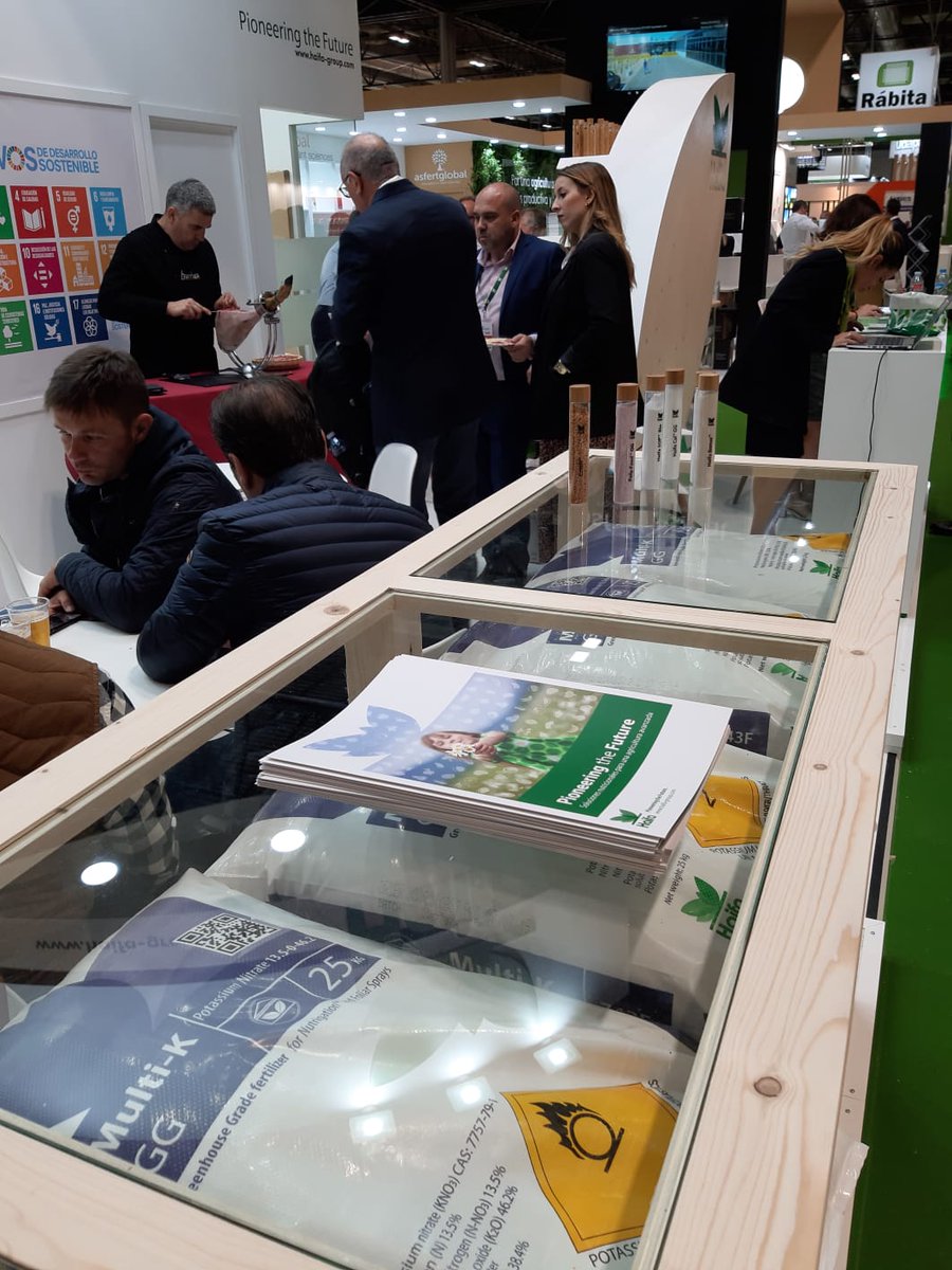 Haifa en #fruitattraction2019 
¡Ya hemos comenzado! Ven a visitarnos al stand 8B14B en el pabellón 8 de #IFEMA <a href="/Haifagroup/">Haifa Group</a> <a href="/Haifaiberia/">Haifa Iberia</a> <a href="/FruitAttraction/">Fruit Attraction</a>