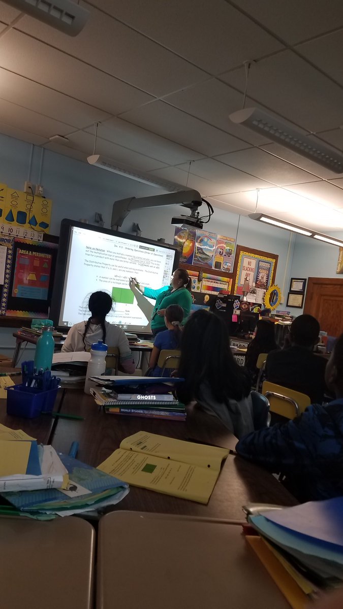 kadavis71's tweet photo. Math Work in @Mrs_CHorton 6th grade @Lyncourt_UFSD #LyncourtLearns #mathmavens https://t.co/q407ZzM6nN