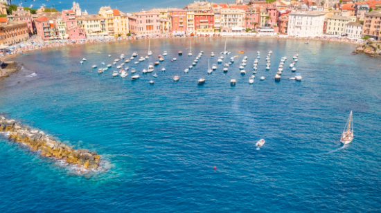 festivalitaca's tweet photo. 🎉 ULTIMO GIRO DI BOA PER IT.A.CÀ 2019 🎉 Chiuderemo questo bellissimo anno con la nuova tappa a #SestriLevante dal 1 al 3 novembre 2019 ⛱ | Se non avete ancora idee per il ponte partite con noi! #Liguria https://t.co/UqKHCFC1P7 https://t.co/Jx9txDzT0D
