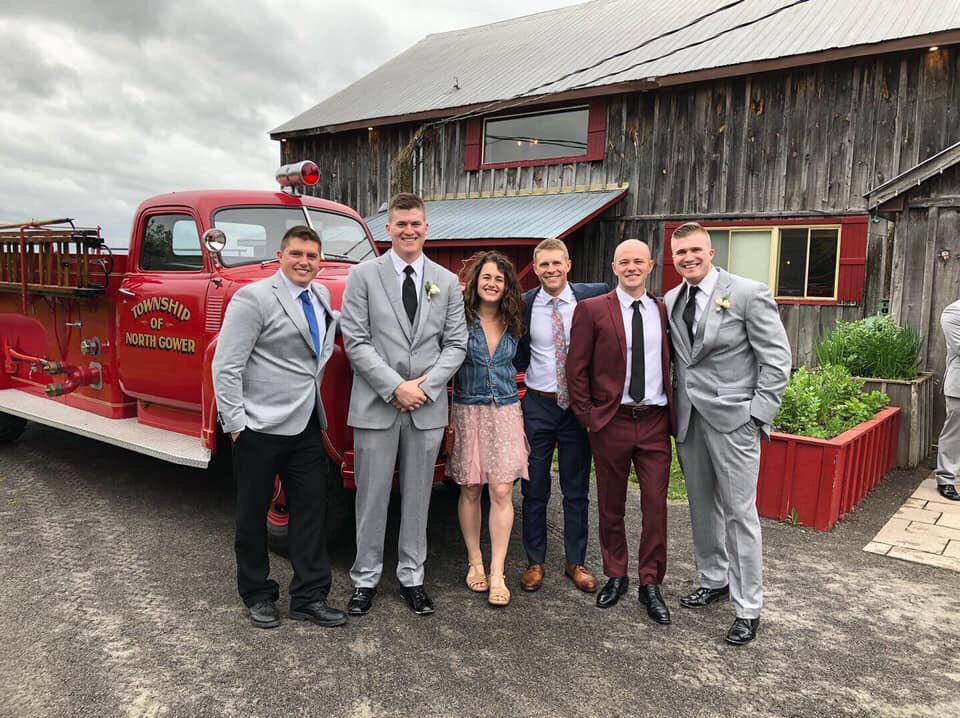 thehobbsinator's tweet photo. Big day for Jesse (&amp; Courtney)! Proud of you LT Latimer! https://t.co/ecXuRtEBBi
