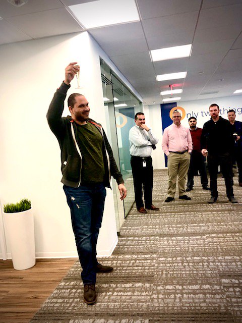 digitalageexp's tweet photo. Here's to DAE's new office in Reston! This is our CTO, Gabe, toasting the new Cloud Jungle HQ. We have great memories at our Herndon office, but look forward to the growth, collaboration, and opportunity that comes with the new space. Cheers! https://t.co/VzXWBarxlD