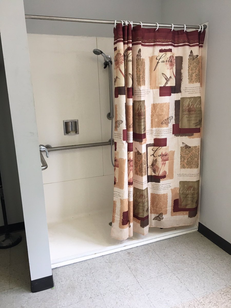 renew_oc's tweet image. We are blessed to have a shower for our homeless clients to use in our new Renew Our Community facility. Can you help us with towels and wash clothes? amzn.to/2MDyeJc