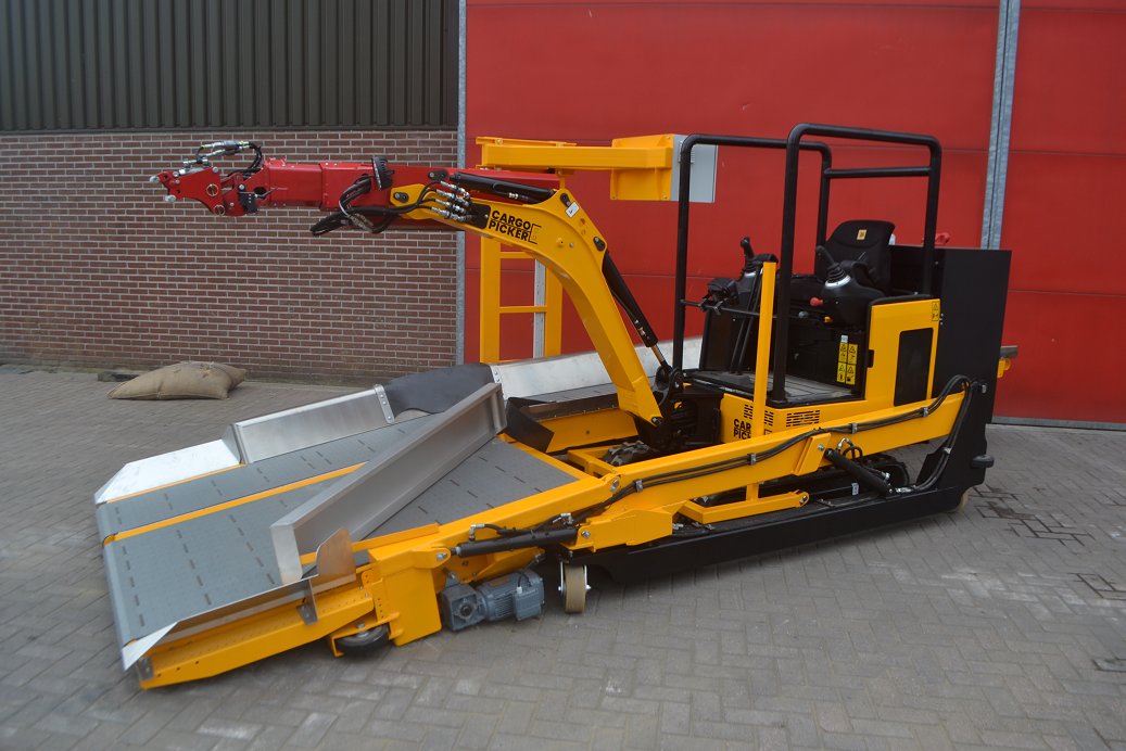 WarehouseTotaal's tweet image. Handmatig lossen verleden tijd met CargoPicker van @maproloc: bit.ly/2p3gy0E

#unloading #unloadingsystem #logistics