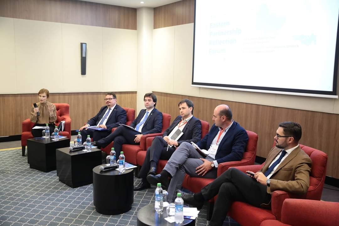grozaiulian's tweet photo. 2nd day of the #EaPRF. A special session of the EaP Think Tank Forum in Chisinau discussing about the future of EaP for Georgia, Republic of Moldova and Ukraine.
#EaPTTF2019 https://t.co/6hiuUfZVc0