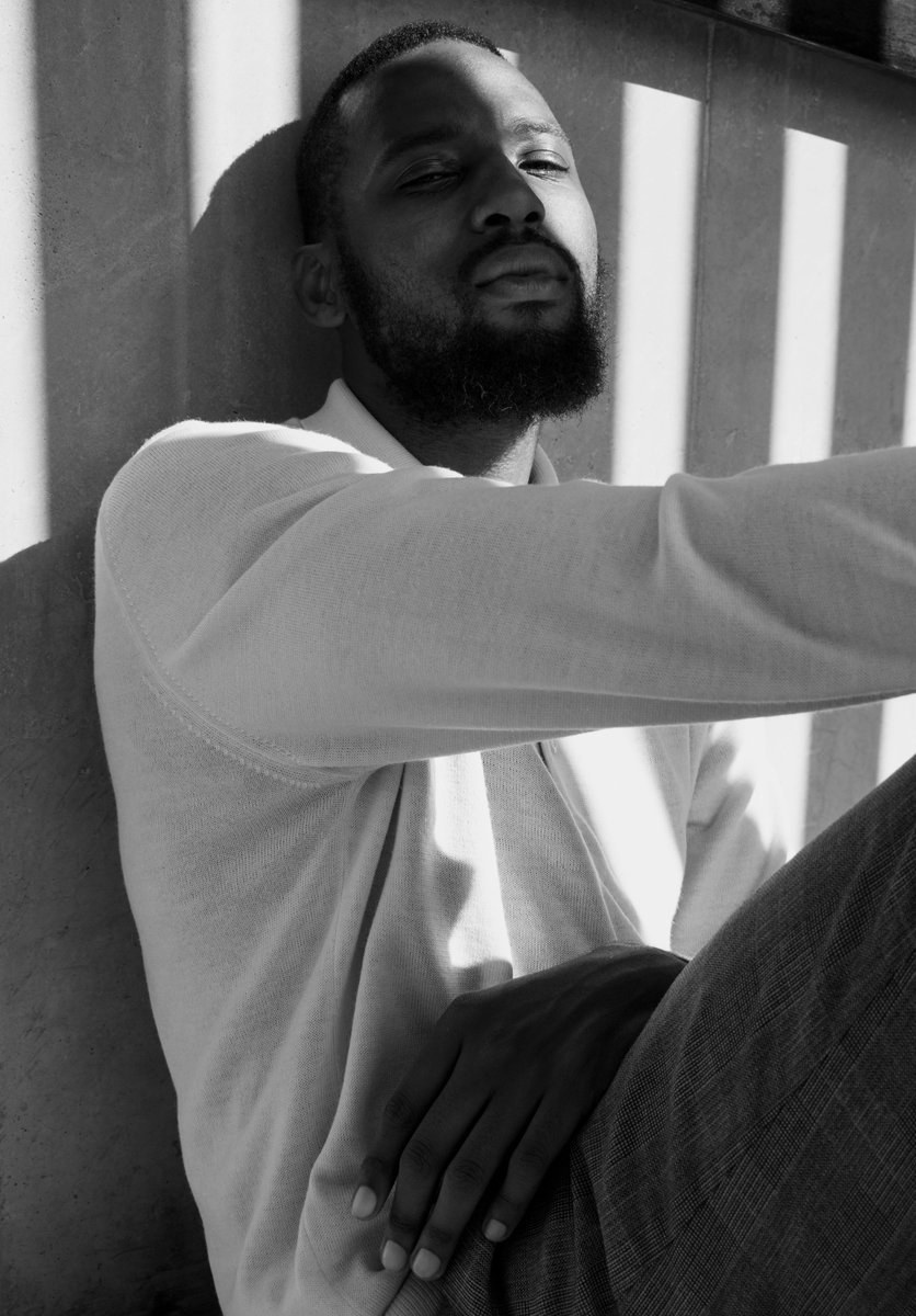 "Yanga suwara ndzak'phathela ulwandle, akho ne need yothumela uVelaphi / Pha kum eKhaltsha luninzi ulwandle, kutheni ulibele uba mna ndivelaphi?" - @DeeKoala1 (#UtatakhoRemix)

#ChooseDay