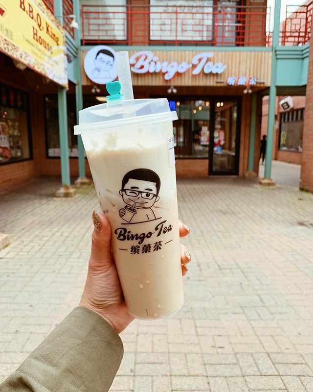PikAshChu's tweet photo. satisfaction guaranTEAd 👌🏼
-
☕️: roasted oolong milk tea with sea salt milk foam from @bingoteachicago. i couldn’t get enough of this on my last trip. i wish i brought a gallon of it home with me lol
.
.
.
.
.
» #bingotea #bubbletea #bubblemilktea #boba … https://t.co/z6MjpWEFjR https://t.co/CAoUwGbNTQ