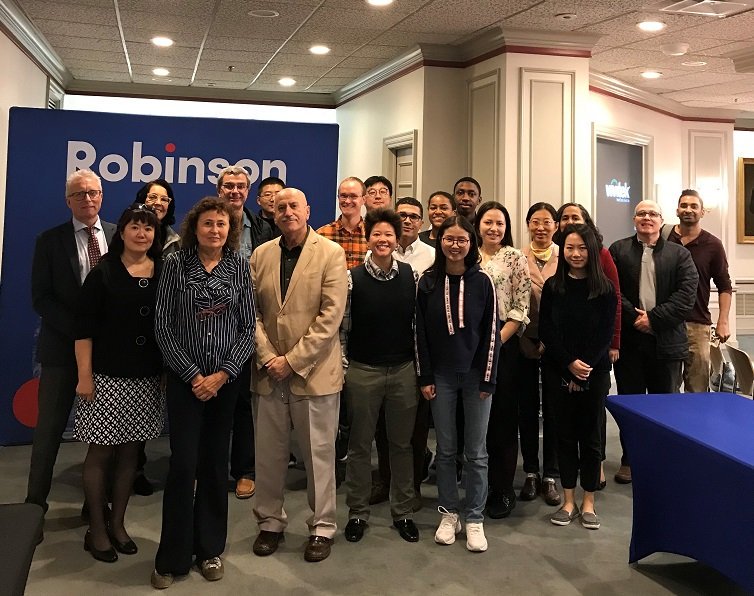 GSU_CIBER's tweet photo. As part of the Distinguished Speaker Series hosted by #GSU IIB &amp; #CIBER, @RobinsonCollege students &amp; faculty met with Prof Antonella Zucchella from Univ of Pavia to discuss “Coping with Uncertainty in Entrepreneurial Internationalization” #GSUInternational @GoGlobalED @zucchella https://t.co/KvQrutOkGA