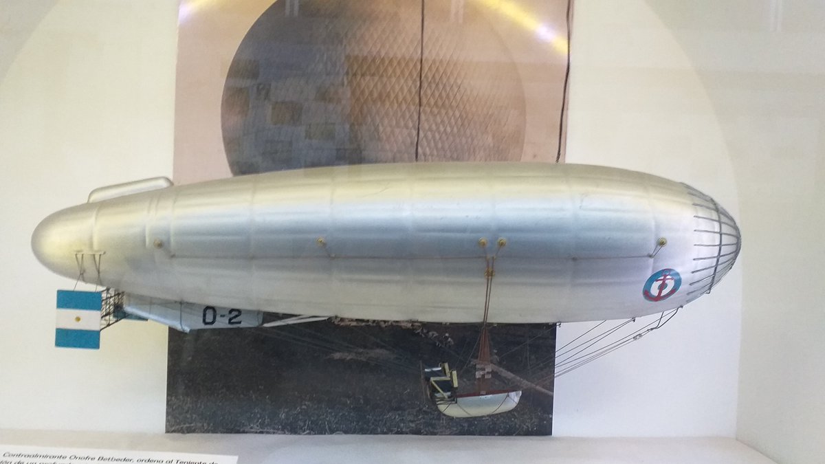 #BuenMartes #PiezadelDia 

Hoy la pieza elegida fue el dirigible A.R.A. El Plata , expuesto en sala en nuestro #MuseoNavaldelaNacion 
veni a conocerlo 
 facebook bit.ly/32DMPdi

#ConoceTuMuseo #TuMuseo #MUNN #Dirigible #ViviTigre

<a href="/Armada_Arg/">Armada Argentina</a> @MindefArg  <a href="/vivi_tigre/">Viví Tigre</a>