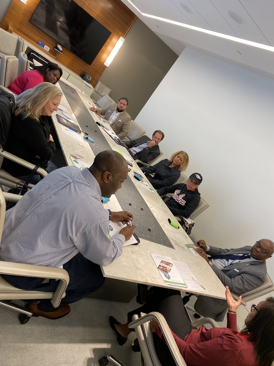ForrestLAlton's tweet photo. Honored to be *at* the table for #OnTheTableCola with @innersoleorg @dawnstaley @CCCFtweets this morning. A great conversation about improving educational opportunities for young people. #besoleful https://t.co/r6bo9ege0c