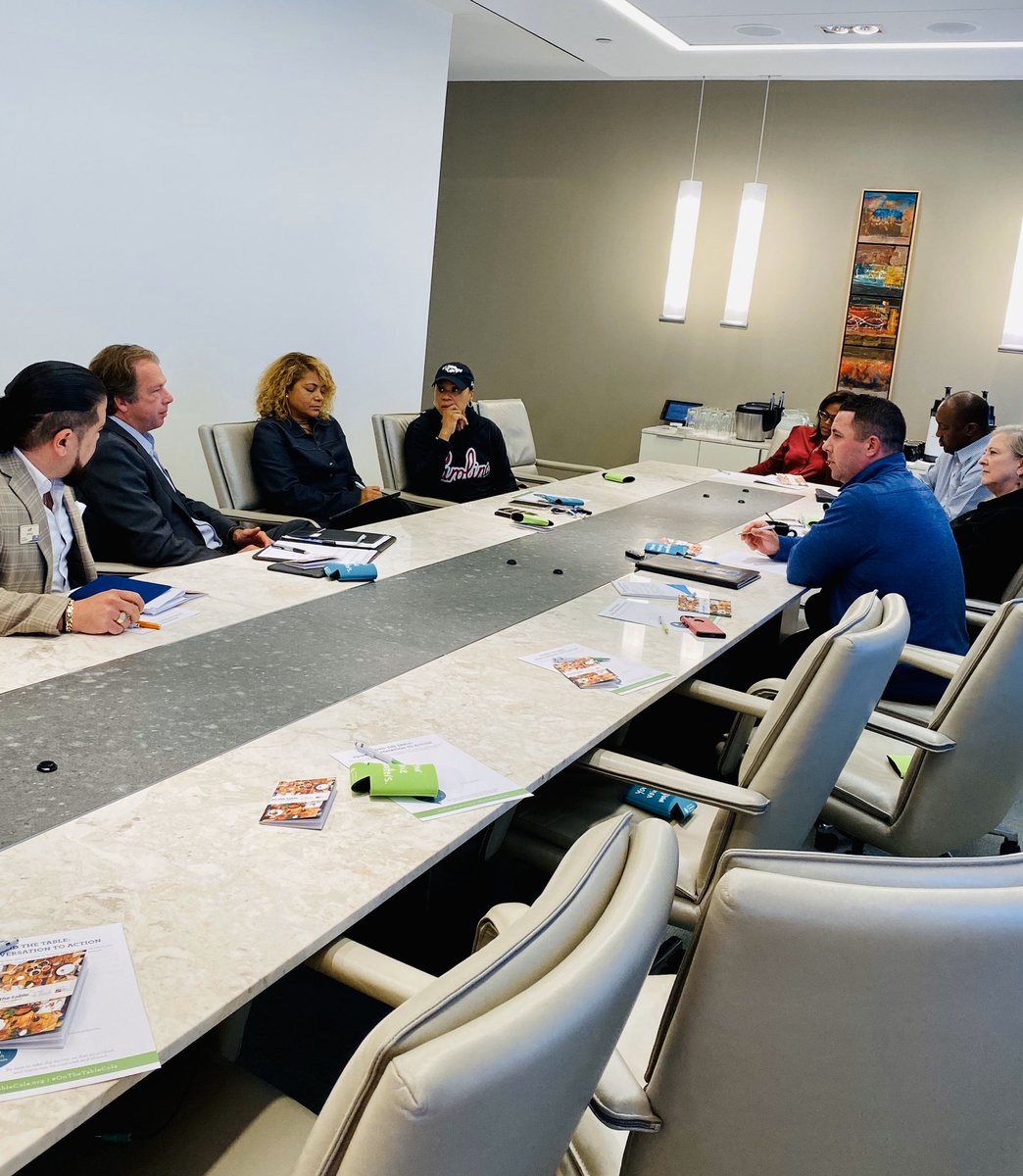 ForrestLAlton's tweet photo. Honored to be *at* the table for #OnTheTableCola with @innersoleorg @dawnstaley @CCCFtweets this morning. A great conversation about improving educational opportunities for young people. #besoleful https://t.co/r6bo9ege0c