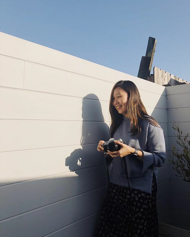 annieepark's tweet photo. Nm just laughing at a wall, you? 👀
c: @wonkthefunk, everyone’s personal photog these days https://t.co/61SQNKnaTs https://t.co/GIUzg9S4sy