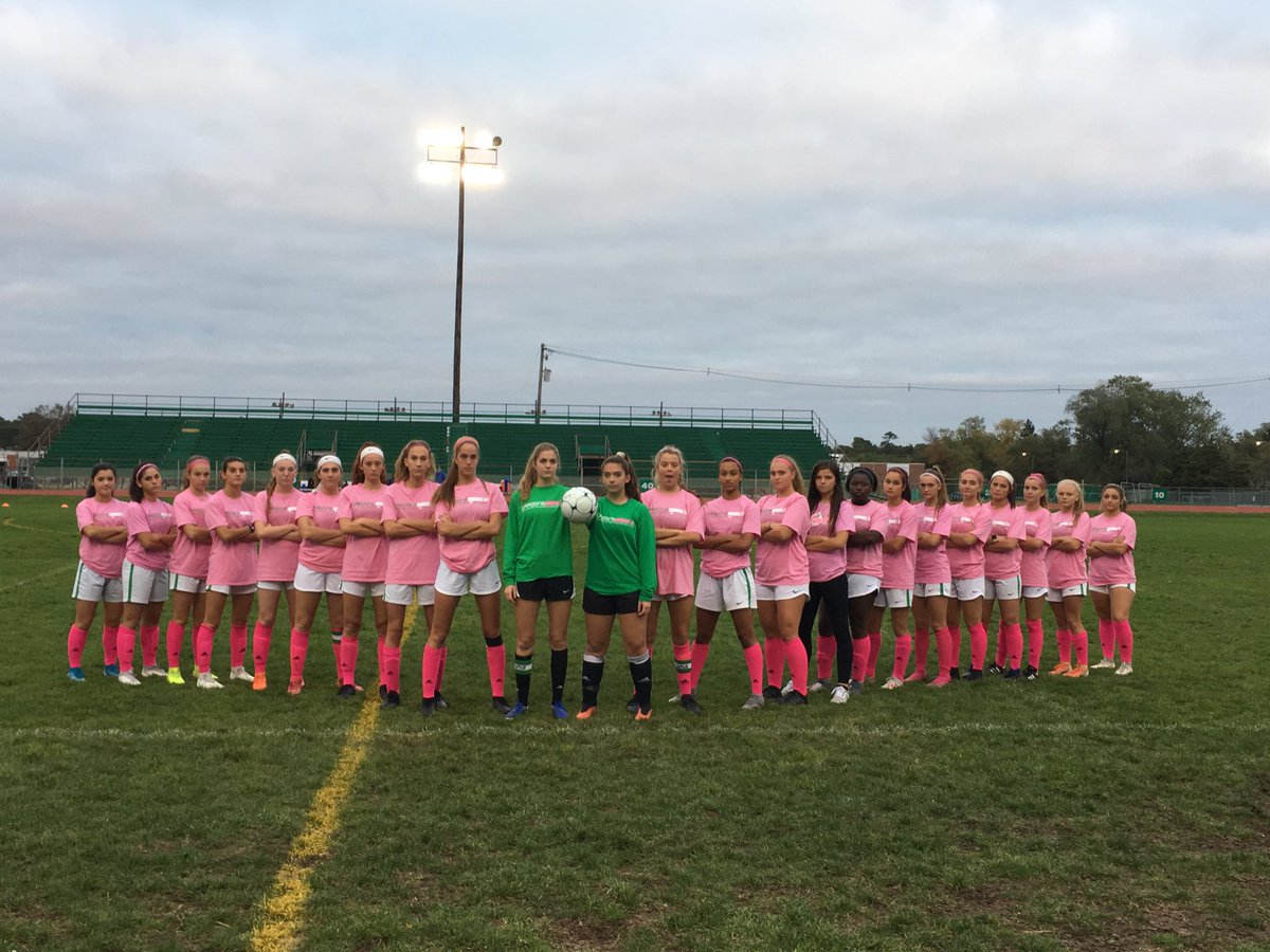 Lady Dragons playing for a cure in the Annual Pink Game <a href="/ThompHealthcare/">Thompson Healthcare</a> @lforeseos