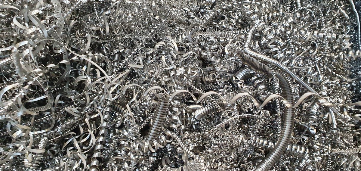 HervePrecision's tweet photo. Just debris resulting from machining precision parts all day.
#turnedparts #BTMAmember #TuesdayThoughts https://t.co/8Mfqrmaljp https://t.co/vTtwJlhvC6