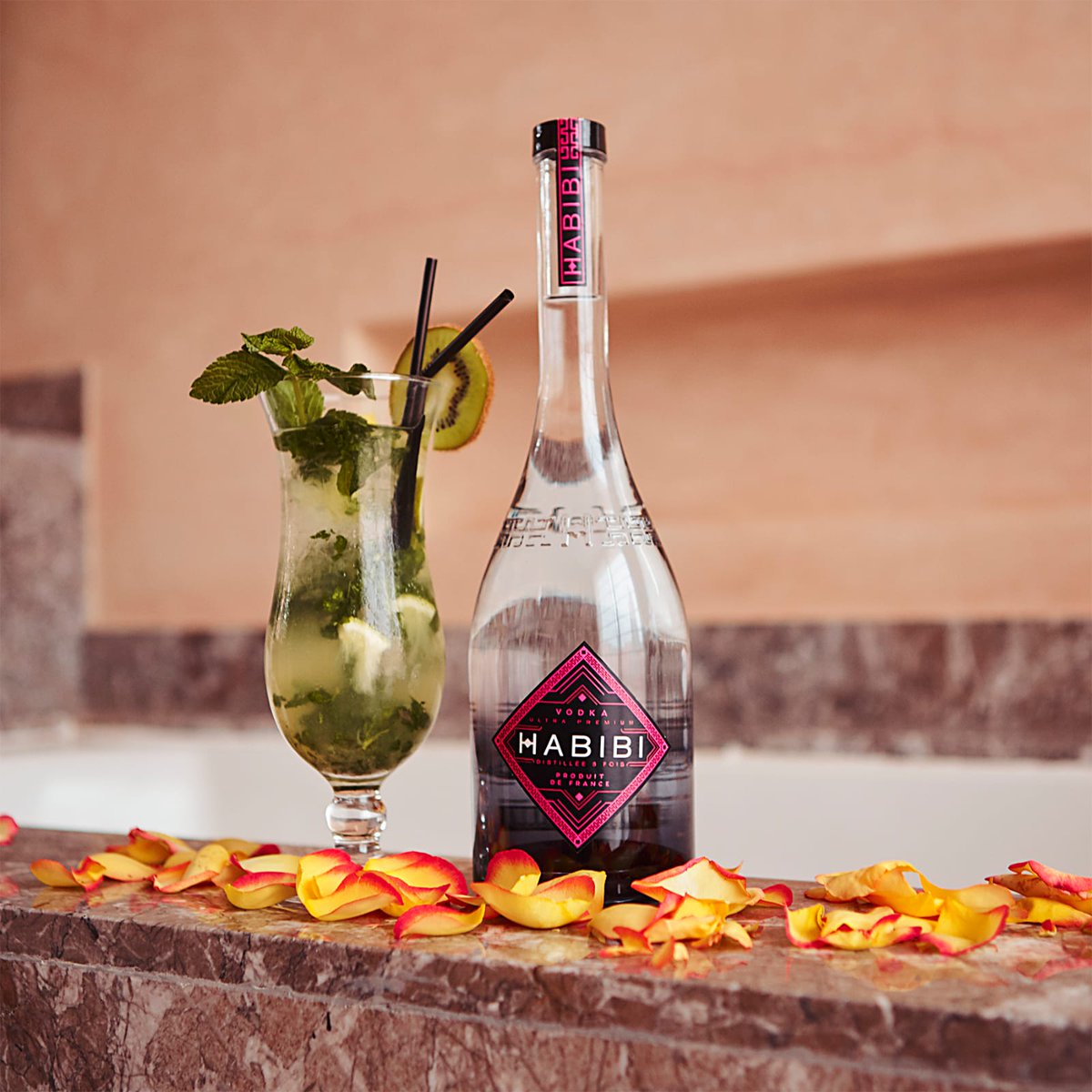 VodkaHabibi's tweet photo. Dolce vita
#madeinfrance #cocktails #bartenderlife #afterwork #clubbing #EnjoyingEverydayLife https://t.co/utfvGHUHQH