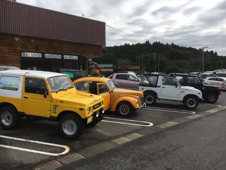 ばふぁリンʢ رق ʡ 0626toru 初めまして この車 のカスタムに秋篠宮殿下の親友で天皇陛下 殿下の妹君清子さんの配偶者黒田慶樹さんが関係していると聞いたことがあるのですが 本当でしょうか ご存知なら教えていただけたらと思います Twitter ばふぁリンʢ رق ʡ 0626toru 初めまして この車 のカスタムに秋篠宮殿下の親友で天皇陛下 殿下の妹君清子さんの配偶者黒田慶樹さんが関係していると聞いたことがあるのですが 本当でしょうか ご存知なら教えていただけたらと思います Twitter
