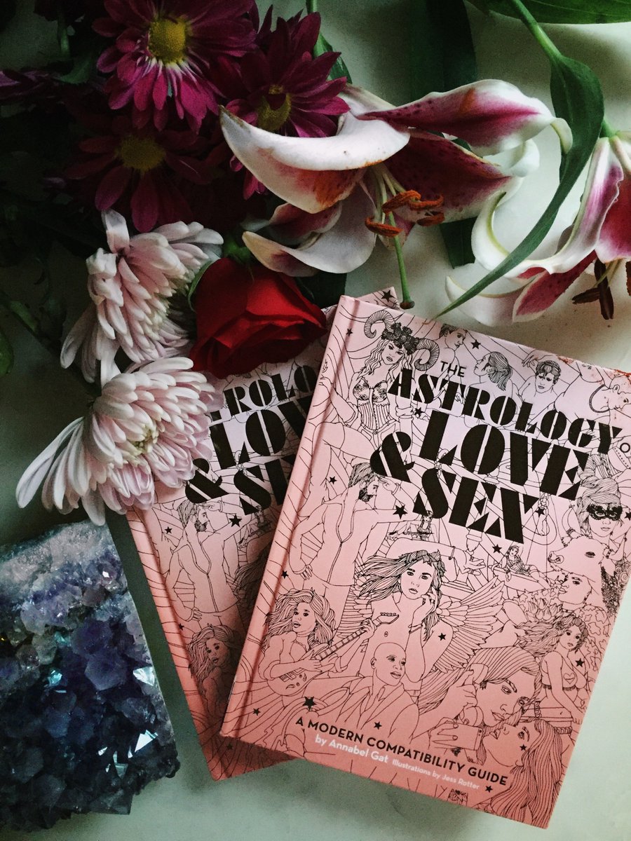 🚨GIVEAWAY ALERT🚨For my podcast I’m giving away two copies Annabel's book! To enter the giveaway:
1) Follow @cosmic_keys_podcast &amp; @annabelgat on IG
2) Tag 3 friends in the most recent IG post on @cosmic_keys_podcast 
3) Retweet for an extra entry in the giveaway! 
#astrology