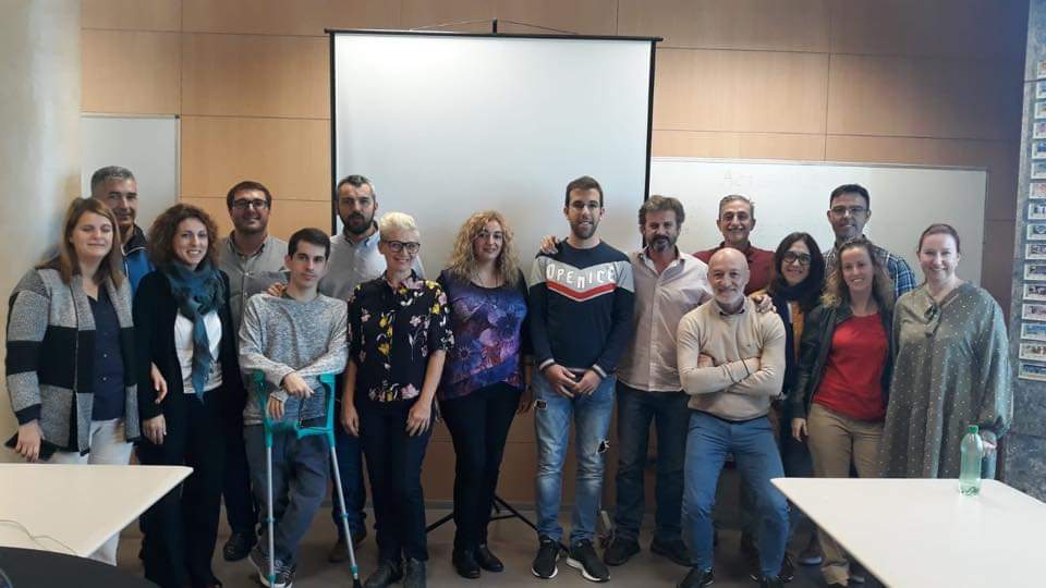 Fundacion_TTM's tweet photo. Concienciando sobre las necesidades y derechos de las personas con #tartamudez en la delegación de @foroinserta @portalento_  en Andalucía. #RevisaTusPrejuicios
#22oct2019 #DiscriminaciónLaboral #discapacidad
@Fundacion_ONCE #SomosFundaciónTTM #JuntosMejor #stammering #Gracias https://t.co/nzmGfwhiNu