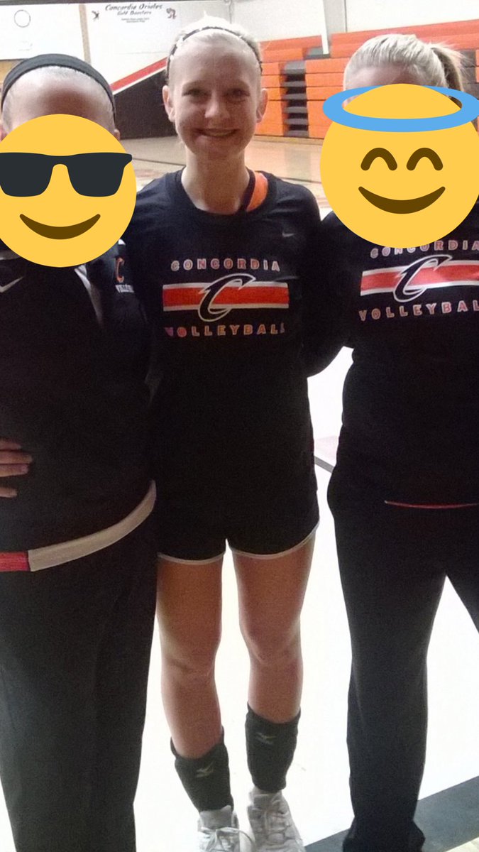 baileysteinm's tweet photo. 14. depriving myself of food then binge eating. hating every ounce of fat. 
6 years later. 50+ pounds heavier. stretch marks, cellulite. better relationship with food. i see my body as strong and capable. im learning to appreciate everything it does for me. 

acknowledge growth☀️ https://t.co/jmjDoNqYKz