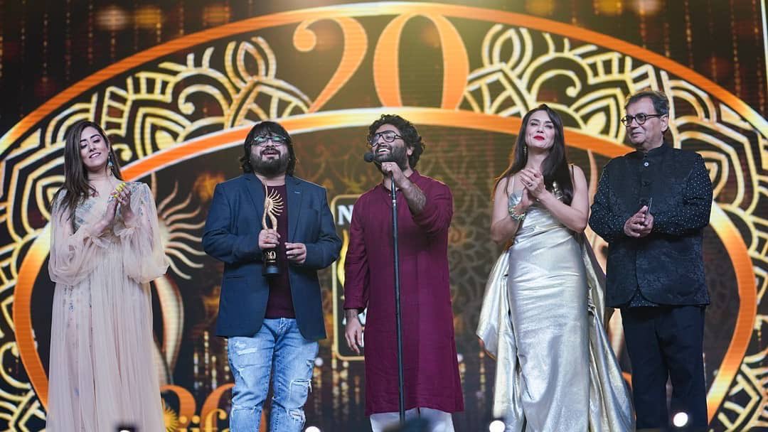 TeamPritam_'s tweet photo. An album that still gives us the feels like no other!! @ipritamofficial receiving the IIFA award for the best music in the last 20 years!
@IIFA #IIFA #IIFAAwards2019 #IIFA20 #IIFAHomecoming #Music #MusicDirector https://t.co/T5nqPxvL7y