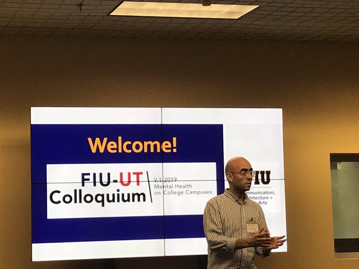 PEAKS_Lab's tweet image. PEAKS research associate @JuanSMuhamad presenting at today’s “Mental Health on College Campuses” colloquium hosted by @FIUCarta #creatingdialogue #addressingbarriers