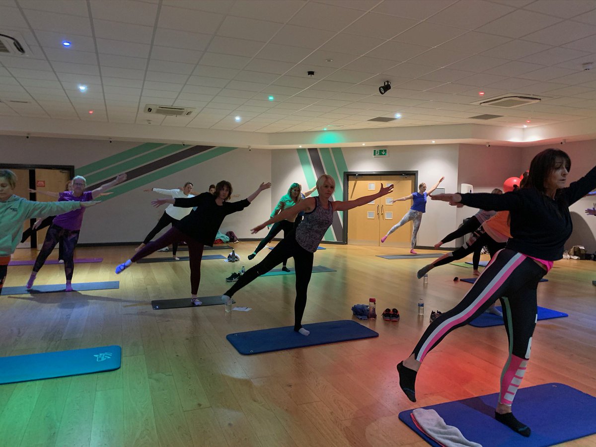 F_F_pilates's tweet photo. Don't worry if you missed out on our packed out Master Class this weekend as we have our Roadshow 
(3 back to back classes, all different styles using equipment) coming up on Sunday 17 November 12 - 3 pm. 
Contact us for more info or book on my website. #Pilates #Fitnessflow https://t.co/ZmyMhNszDT
