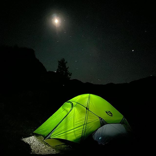 CCnDoc's tweet photo. Love our new night photo cameras! No Filter!! Thanks @Apple #iPhone11Plus #CCnDoc 👯♀️ #Over50Influencers #Lifeover50 @nemoequipment #FullMoon @rei #DocZ #Wupperman #LakeCity #Colorado https://t.co/8M2wYi19L1 https://t.co/wpEsUmKuSe