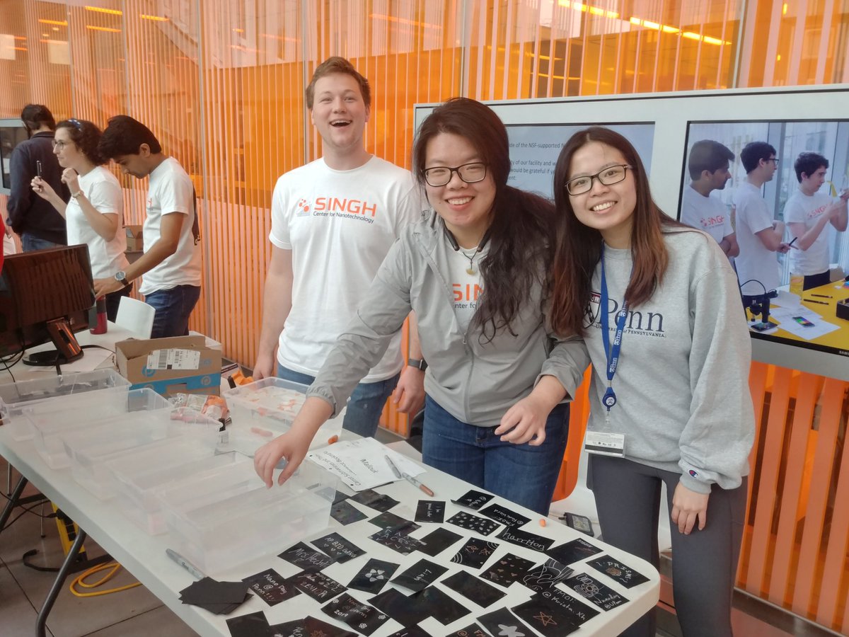 MalloukLab's tweet photo. S/O to our awesome volunteers at #NanoDay @Penn working to inspire the next generation of scientists @PennChemistry #outreach https://t.co/vo1Ca7hJV5