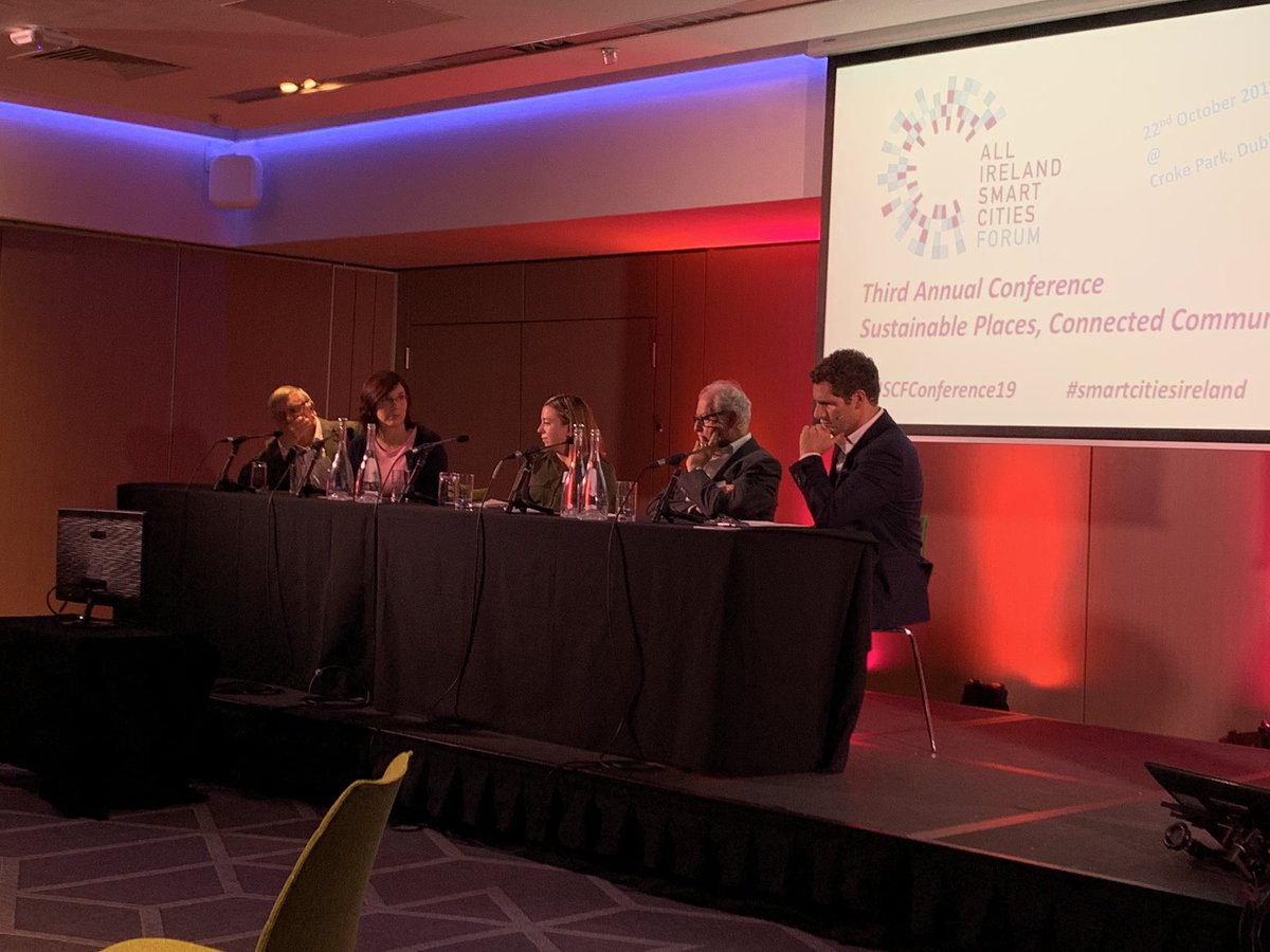 Smart_Limerick's tweet photo. “Digital Platforms will enable people to self organise and collaboratively solve community challenges” @rosiewebbtweets at #smartcitiesireland #AISCFConference19 and thoughts about Beyond Smart-only Cities by Norbert Streitz https://t.co/a15ipa8SLc
