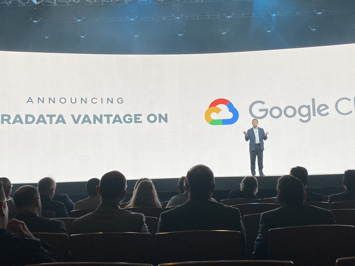 Teradata's tweet photo. Tetadata CRO @ScottBrown247 announces Teradata’s as-a-service offerings will be available across the top three global public #cloud providers @awscloud @Azure and @GCPcloud #TDUNIV #CloudForward #BuiltfortheCloud #TDVantage https://t.co/2u3f9Tx43n