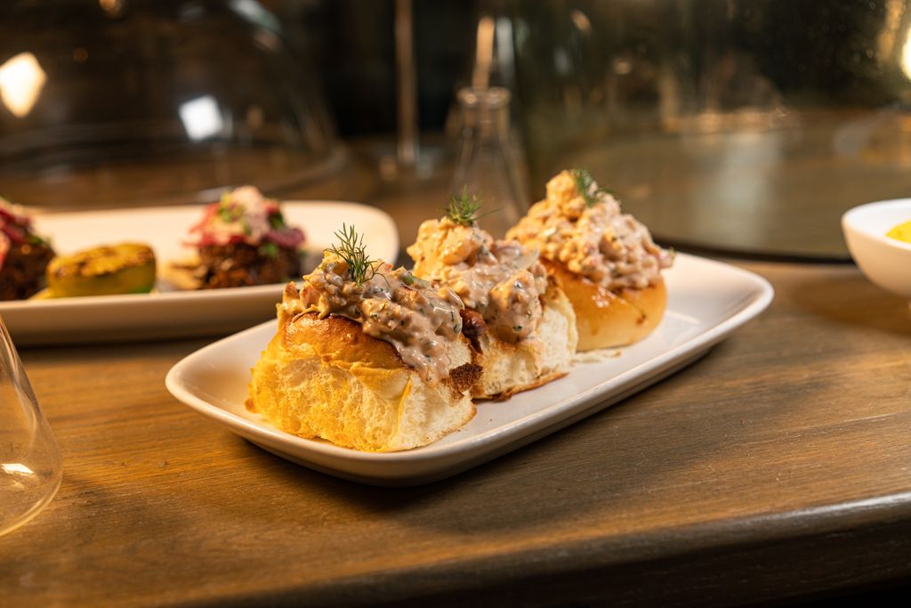 Pull up to the bar, order one of our hockey night bites specials like the Maine Lobster Rolls, and cheer on the <a href="/GoldenKnights/">Vegas Golden Knights</a> with us! #goknightsgo #crushmgm