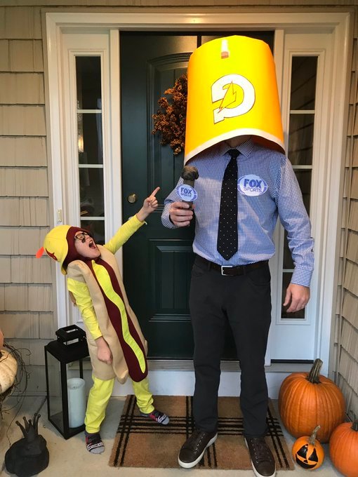CleGuardians's tweet photo. #TribeorTreat contest is almost over! Submit a photo of your Child in a most creative Cleveland Indians-themed Halloween costume using the hashtag #TribeorTreat by Oct. 23, 2019. No purchase necessary. 

Official Rules: https://t.co/6y25dfo9Xz https://t.co/q6ZIbNnvIt