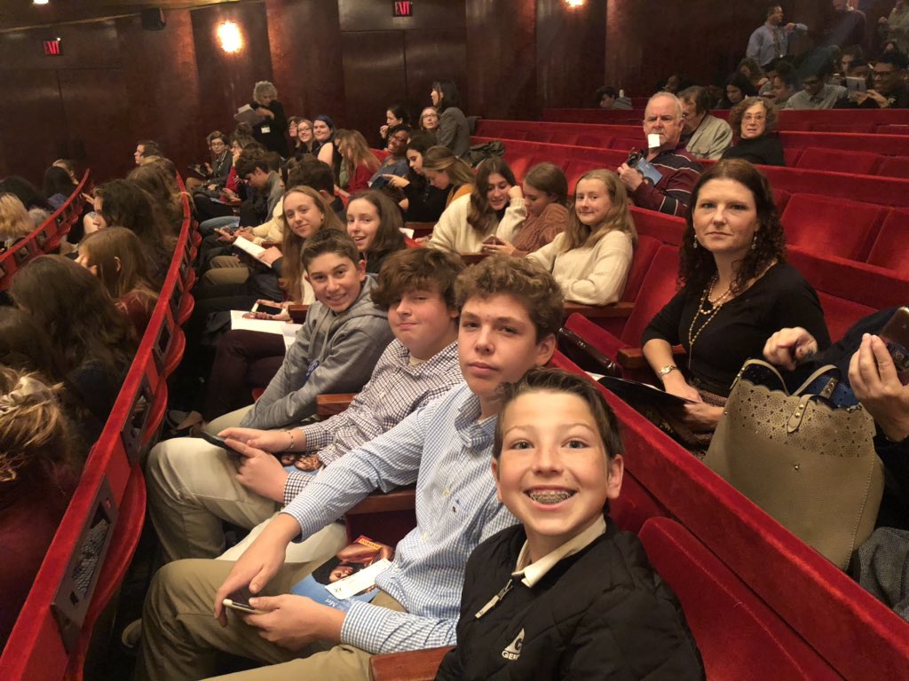 L_Battisti's tweet photo. Newtown high school students arriving at the Metropolitan Opera in NYC and getting ready to attend La Bohème. https://t.co/pgmIArbg6P