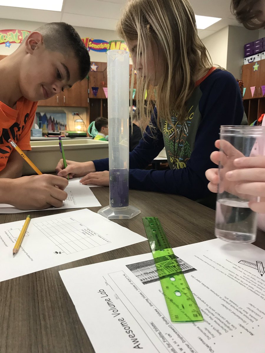 Scientists <a href="/WilsonElem/">Wilson Elementary</a> practicing volume measurements using lwh calculations and water displacement. Overheard in our lab, “Be sure to read the bottom of the meniscus!” and “Get down to eye level to be accurate.” 💙 Love these Wizards! <a href="/FHSchools/">FHSD</a>
