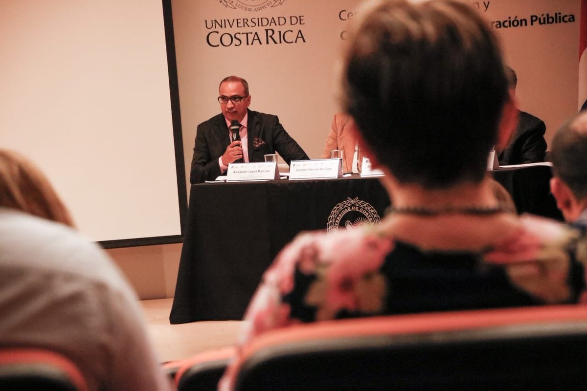 ICAP participa en curso:El Futuro del Gobierno: gobernanza, innovación y liderazgo público para el siglo XXI. Director ICAP expresó:”El Liderazgo público debe estar asociado a redes de conocimiento, innovación permanente y capacidad para generar alianzas público privadas”