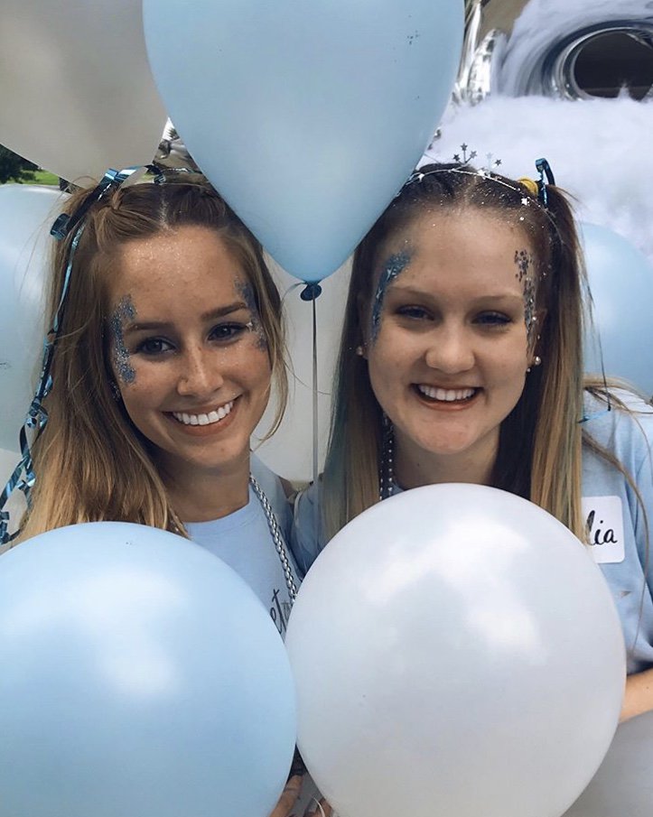 Happy birthday to our amazing VPFD <a href="/mariahmook/">mariah</a> 🥰 thank you for all you do for Pi Phi🤩