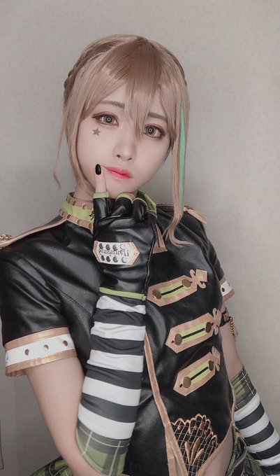 Twitterのコスプレ画像9