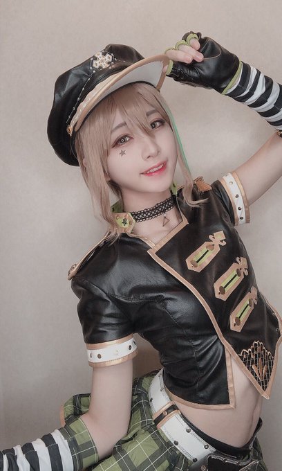 Twitterのコスプレ画像10