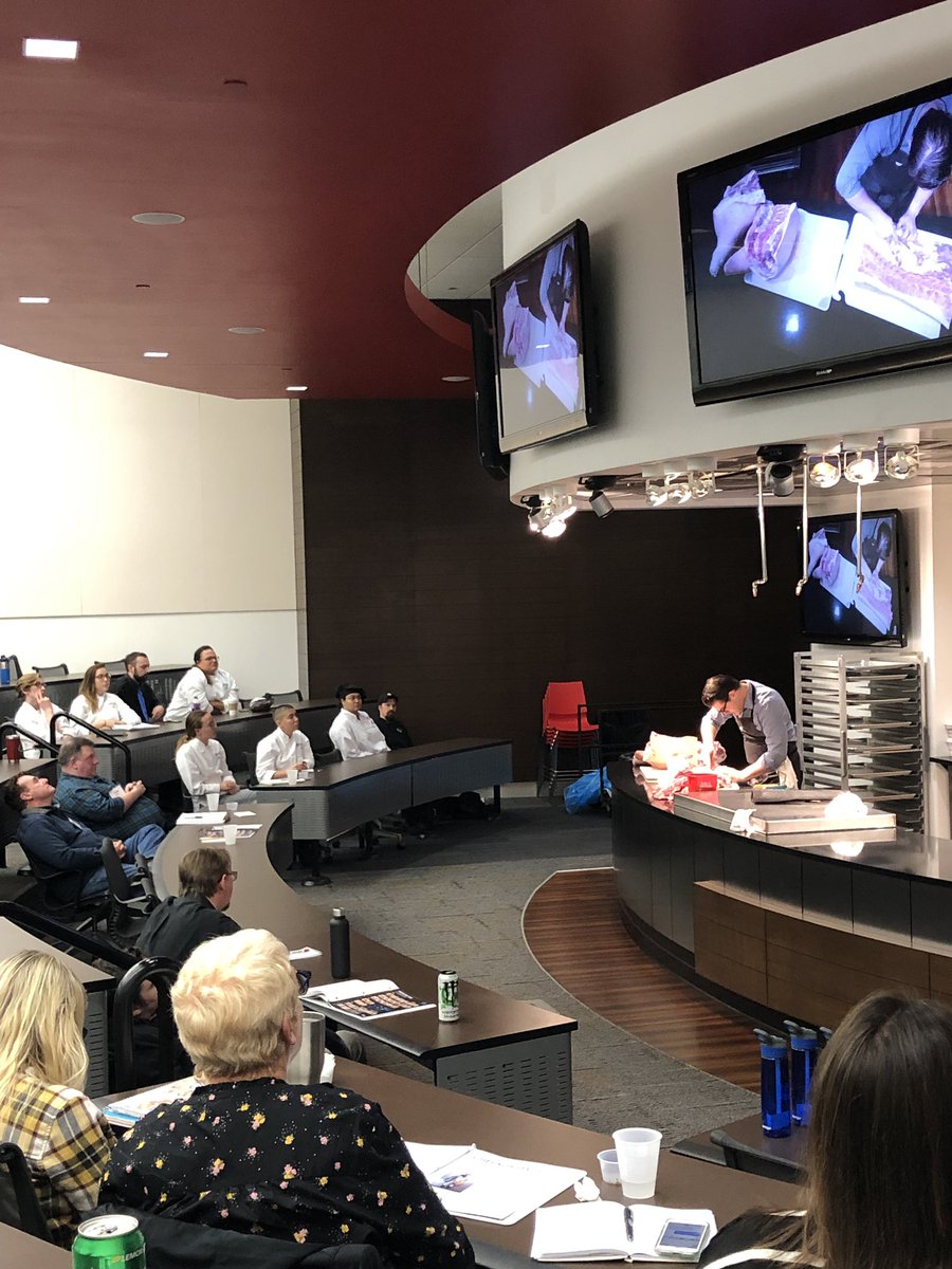 IowaPork's tweet photo. It was a great first day of this year’s Midwest Pork Summit! 

✅Pig farm tour at @BrennemanPork 
✅Pig fabrication with @NationalPork 
✅Harvesting the Curing Cuts with Bob Levitt from Publican Meats
✅Dinner at @BigGroveBrewery https://t.co/a5JEHkNdYQ