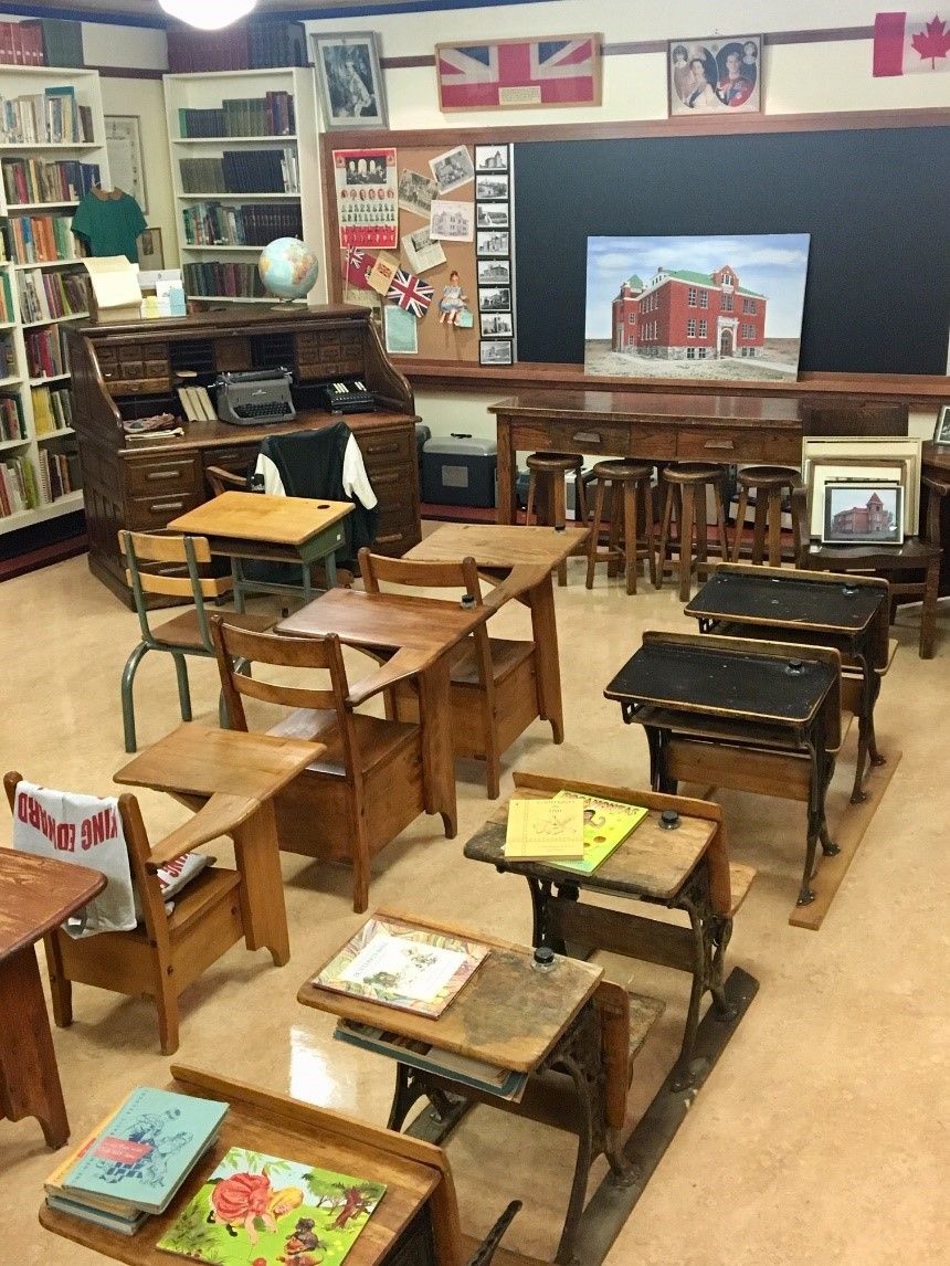 Peacock Collegiate tweet media