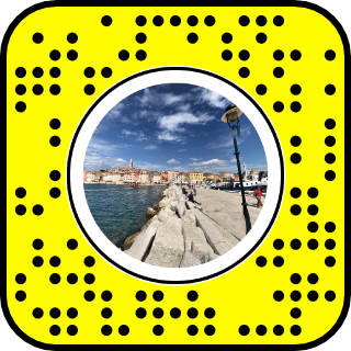BraveOlderWiser's tweet photo. https://t.co/PxNLadD1io We loved our holiday in #Rovinj #Croatia &amp; now you can experience the harbour through our #Snapchat #AR Portal. Would you like one for your business/location/special space? #AugmentedReality #TuiHolidays @Rovinj_official @TUIUK ❤️making portals for all. https://t.co/r7raaFMPFN
