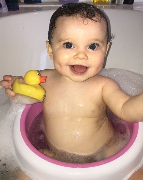 Aqua Wipes… even bringing the fun at bathtime!  📷<a href="/jordyshaw39/">Jordy Shaw</a>