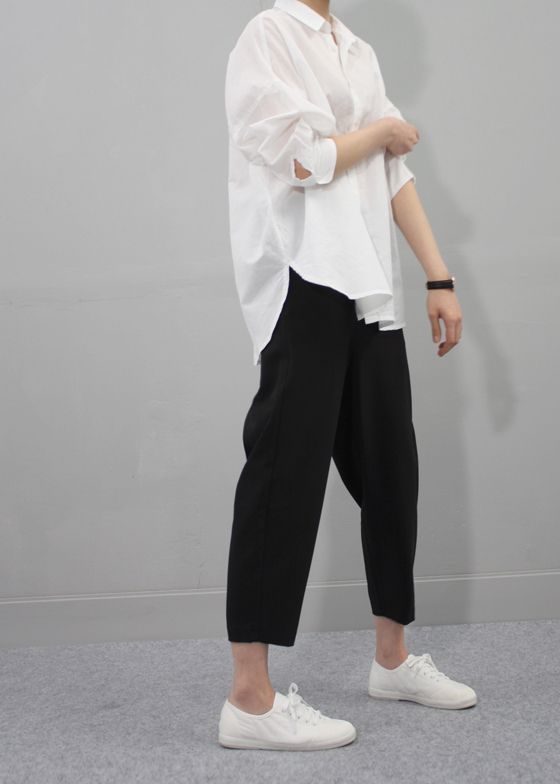 asesoranding's tweet photo. Un clásico que no falla! 🌟
Blanco y negro! con cuál de estos estilos te identificas mas?? 👇👇
#looks #fashion #moda #comousarlos #quemepongo #estilominimalista #estilos #asesoramientodeimagen #imagenpersonal #coachingdeimagen #tuasesora #asestips https://t.co/GhQO7wK6TK