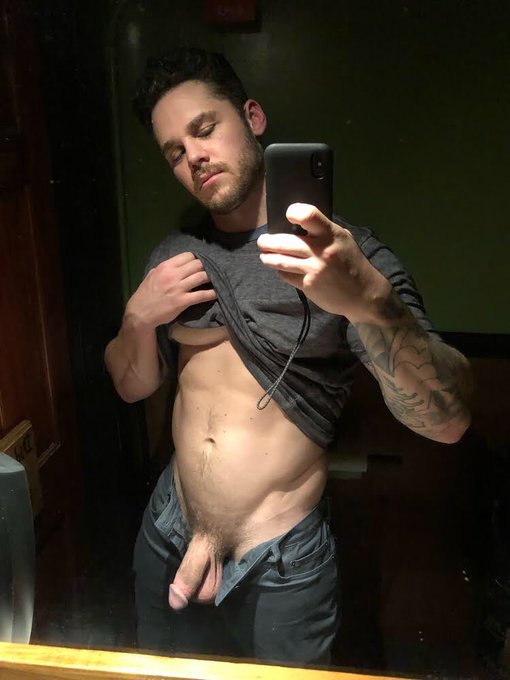 Do your balls hang low? Wobble to and fro? https://t.co/3E9mOTaPNk<a href="/tag/vote"class="tags"><span>#vote</span></a>