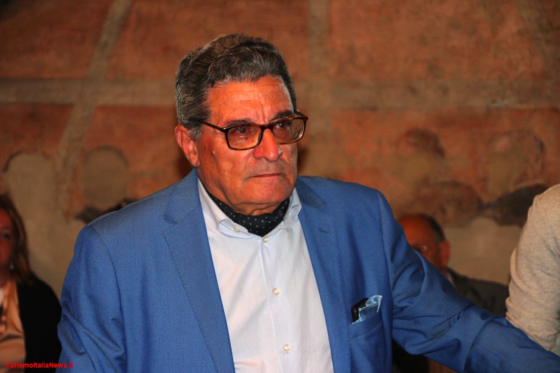 TurismoItaliaNw's tweet photo. Tuscia attrattore turistico senza età: eccellenze in vetrina con VisiTuscia per favorire l’incontro tra buyers e sellers sul territorio
Leggi la notizia https://t.co/52lGDZFQfz
#Lazio #VisiTuscia #Tuscia #turismo #silvertourism #eventi #Fipac #Confesercenti @visit_lazio https://t.co/CD9bqCYXUA