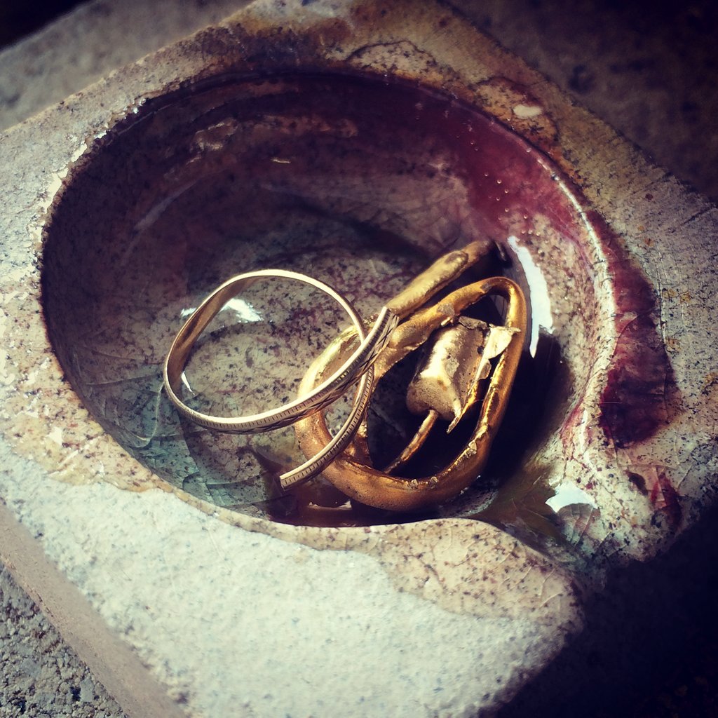 We love nothing more than recycling old jewellery into something new.  Here we are melting down some old family rings which will then be recreated into this couples wedding rings. #ethicalweddingrings #recycle #wetherby #localjeweller