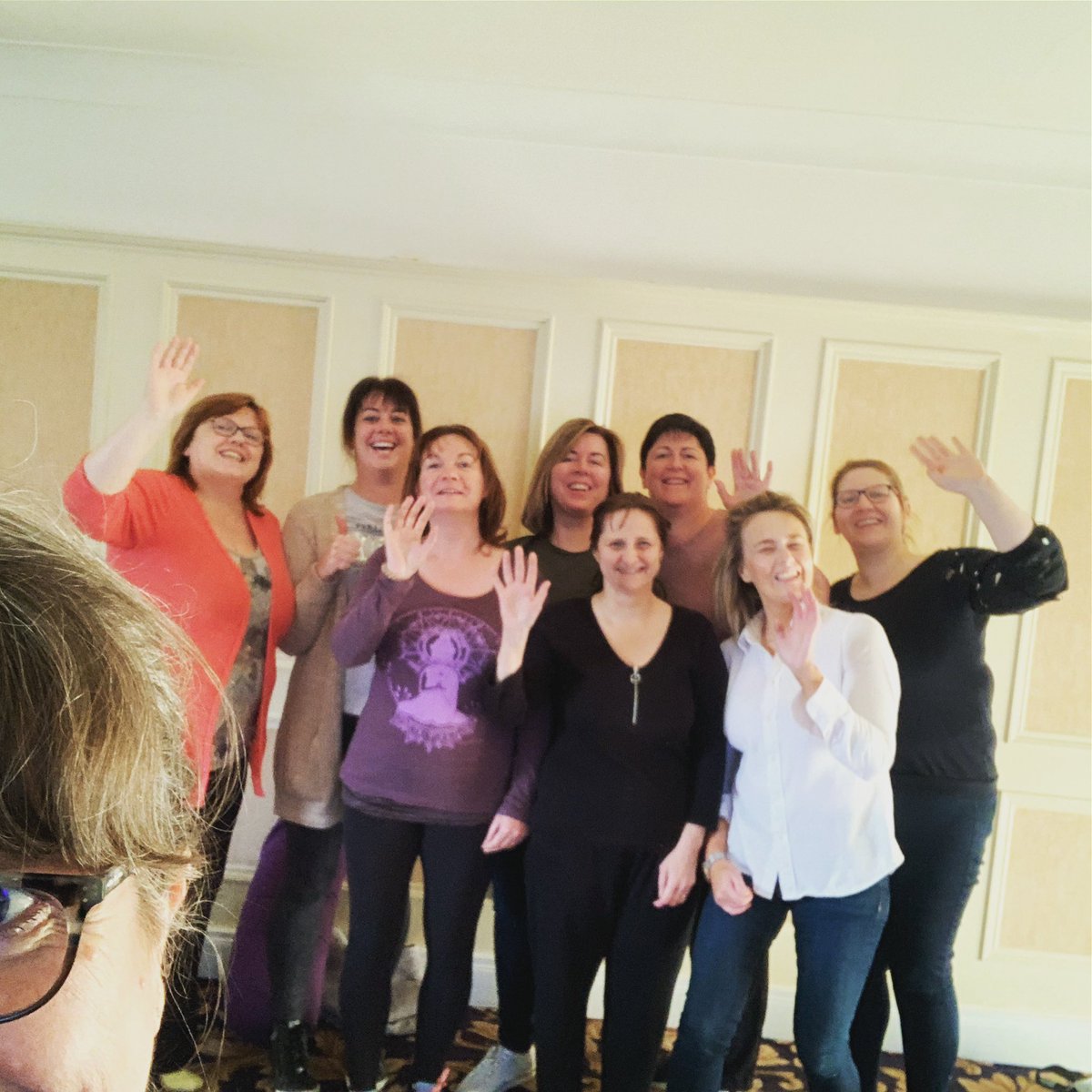 A fantastic weekend with an amazing group of wowomen. Facial Reflexology Clooney Concept is a truly advanced course,We used @modernbotany oil for moving over the face and magical  #moonmist from @paoloreflex Training from the ❤️#facialreflexologyclooneyconcept #facialreflexology