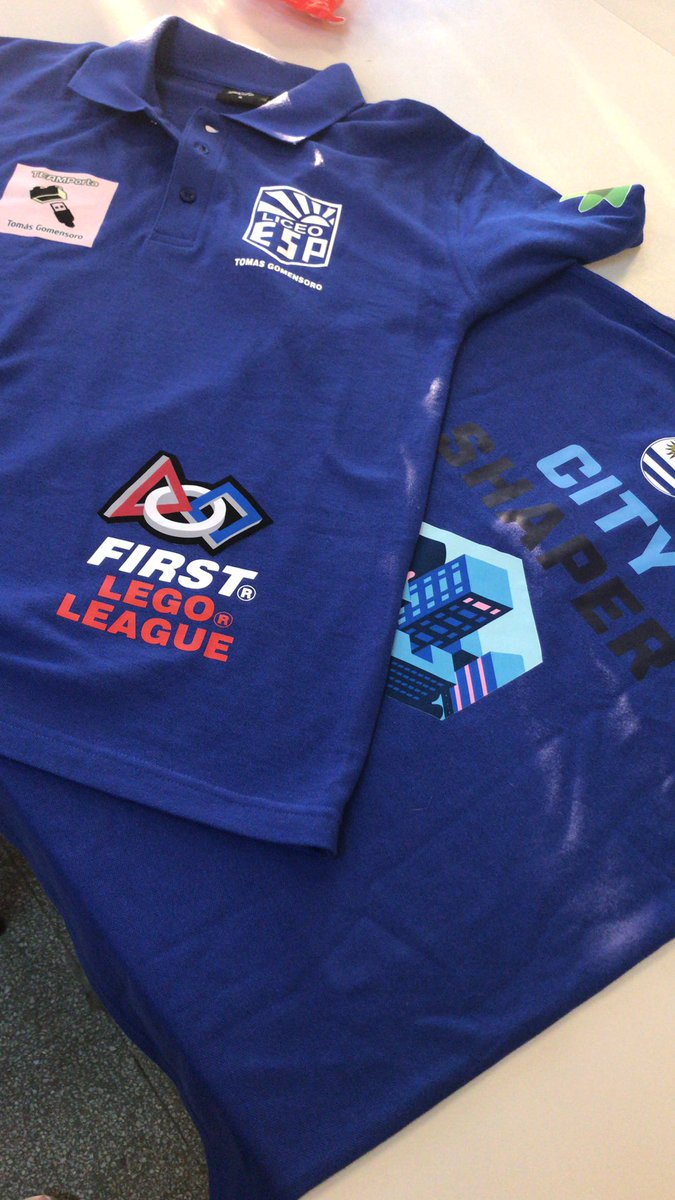porta_team's tweet photo. Ya tenemos nuestras camisetas. @FLL_Uruguay https://t.co/aEoUK7VIWh